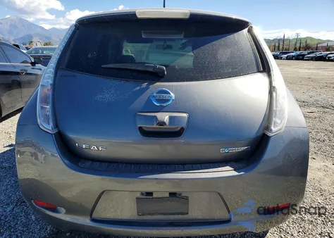 2016 Nissan Leaf S z USA, uszkodzony, nr VIN 1N4AZ0CP5GC302479